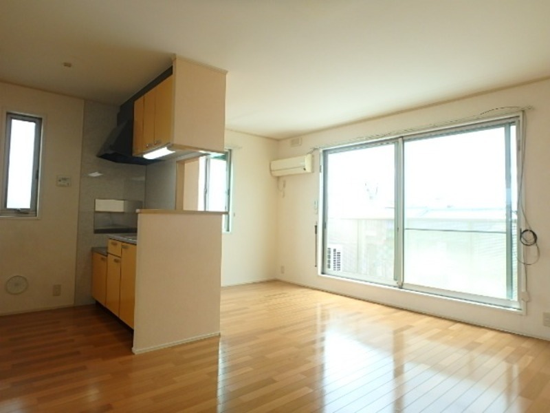 居室・リビング　図面と現状に相違がある場合には現状を優先