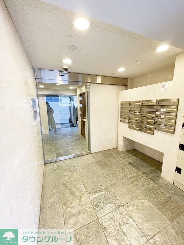 エントランス　部屋探しは株式会社　タウンハウジング　までお気軽にお問合せ…