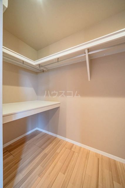 エクラージュ山手町の内装写真