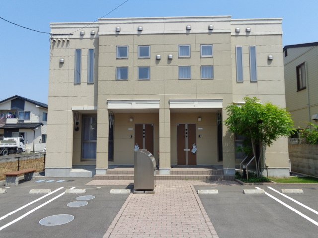 建物外観　外観写真（昼）