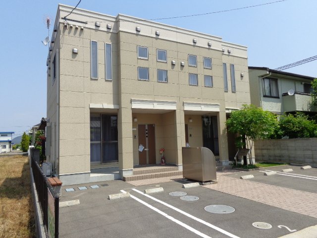 建物外観　外観写真（昼）
