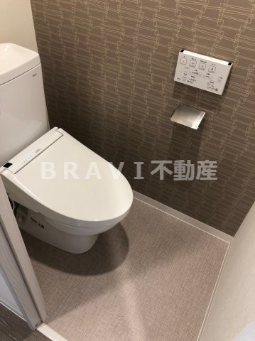 トイレ　【フォーリアライズ堺筋本町】落ち着いたトイレです