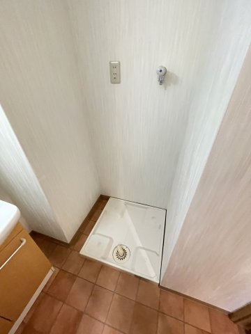 その他設備　室内洗濯機置き場です