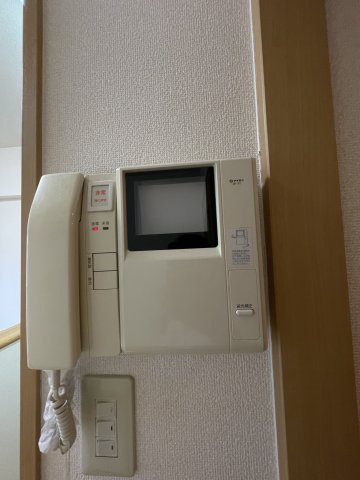 セキュリティ　モニター付きインターホンです