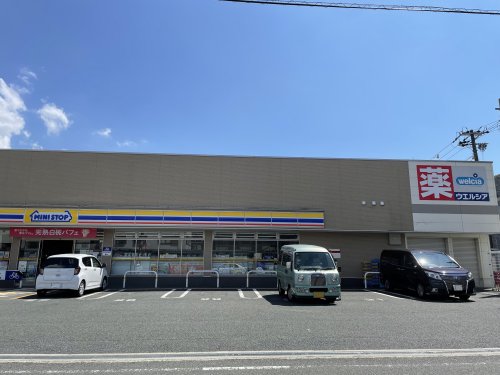 コンビニ　ミニストップ 平野瓜破西店（コンビニ）まで460m