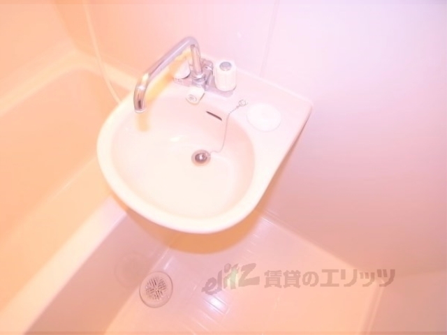 洗面設備　可愛い洗面所です。