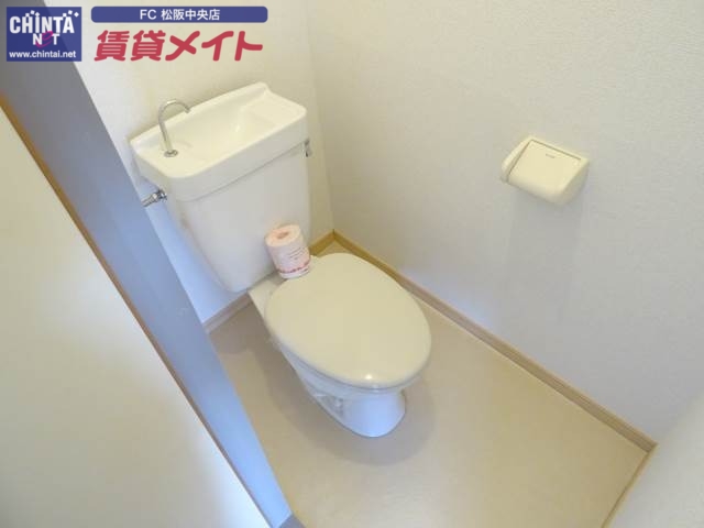 トイレ　同タイプ部屋写真です。