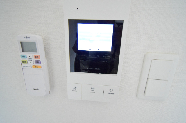 セキュリティ　ＴＶドアホン付き