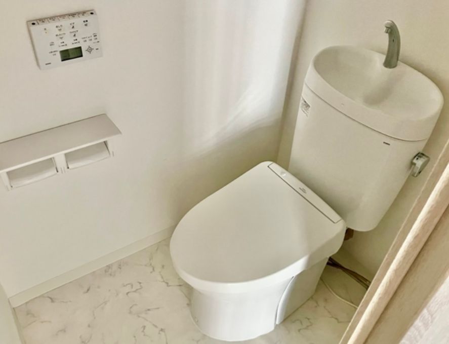トイレ　落ち着いたトイレです