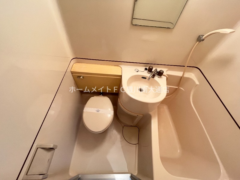 バス・シャワールーム　同型別部屋写真