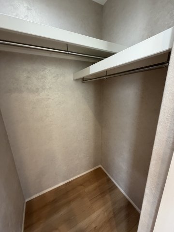 収納　※クリーニング前の写真です。