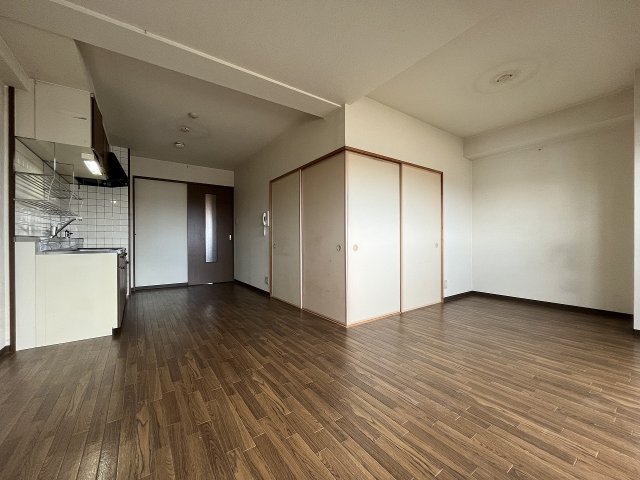 居室・リビング　ゆったり過ごせる居間です