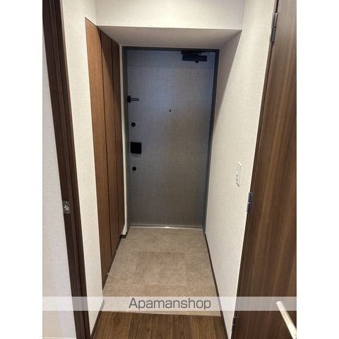 プレディアコート北千住の玄関写真