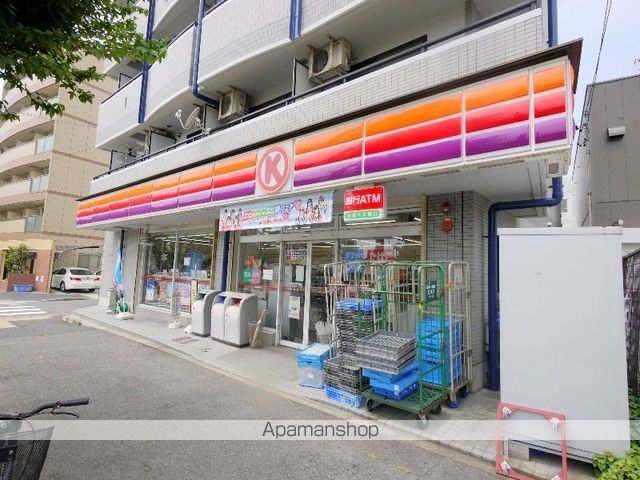 コンビニ　サークルＫ（コンビニ）まで90m