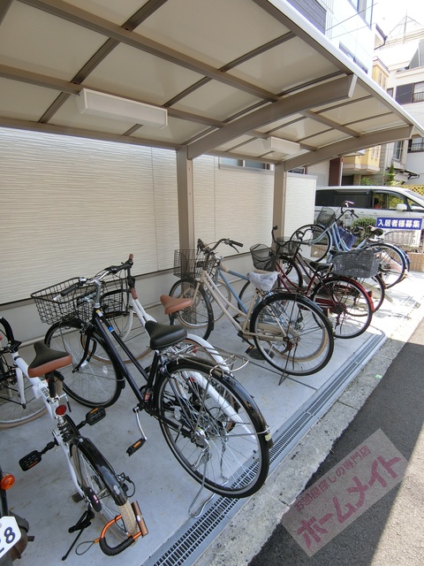 駐車場　駐輪場