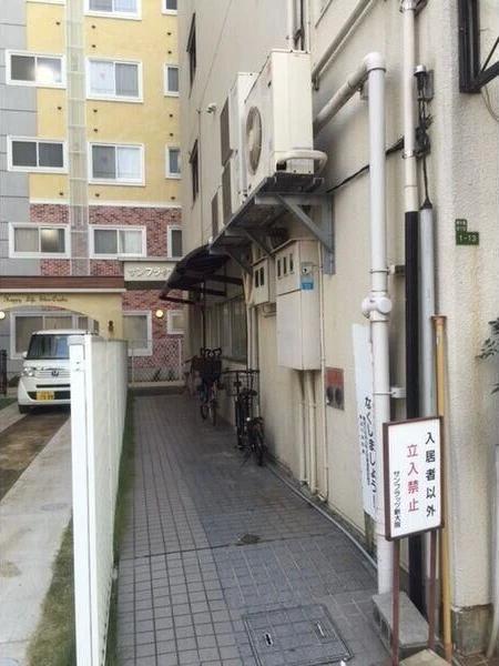 エントランス