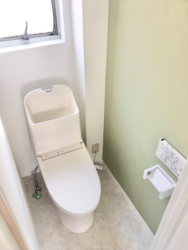 高田マンションのトイレ写真