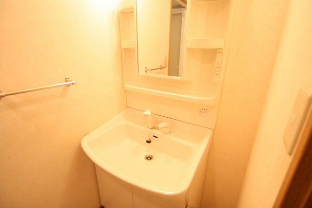 洗面設備　※他部屋の参考写真の為、現状優先です。