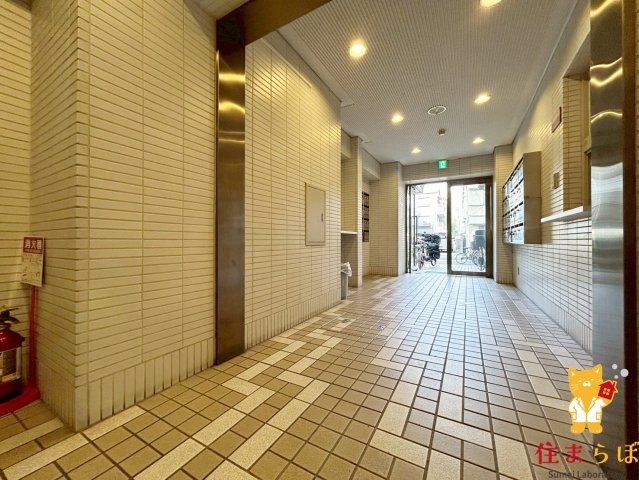エントランス　共用部の印象も大切に