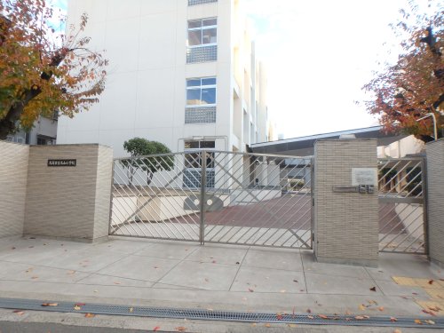 小学校　大阪市立丸山小学校（小学校）まで976m