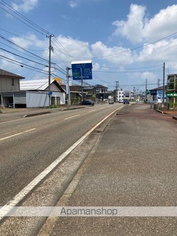 その他　前面道路（その他）まで0m