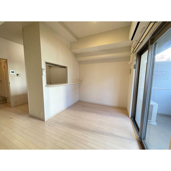 居室・リビング　FUSHI　BLD