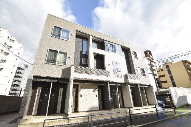 建物外観　高級感溢れる外観です