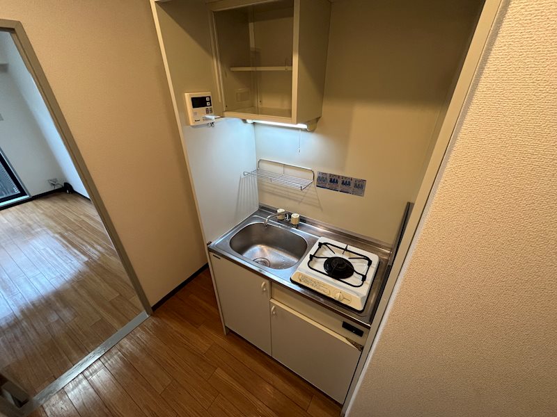 キッチン　302号室写真（2024.9.14撮影分）