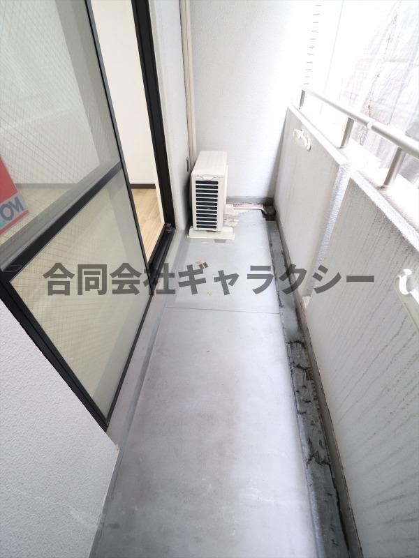 バルコニー　南向きのバルコニー