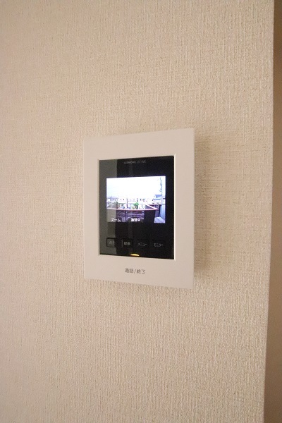 セキュリティ　★来客時に顔が見える安心のＴＶモニターホン★