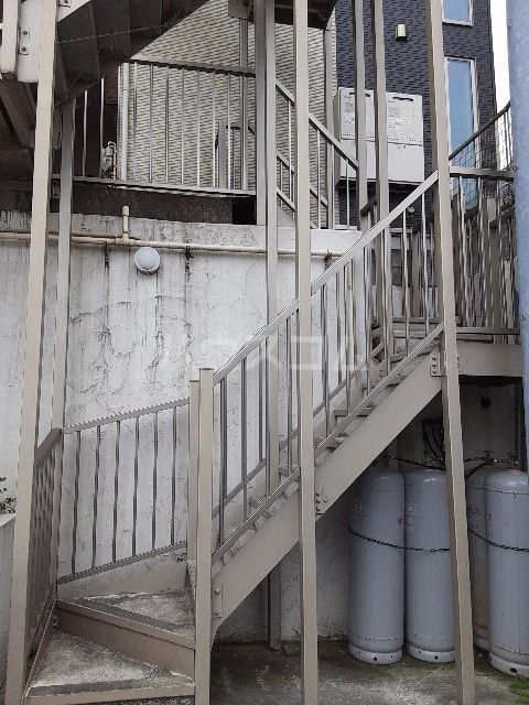 ヒルズ上大岡の外観写真