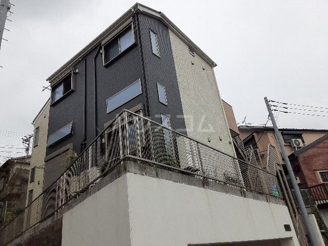 ヒルズ上大岡の外観写真