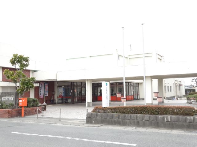 役所　長上市民サービスセンター（役所）まで1400m