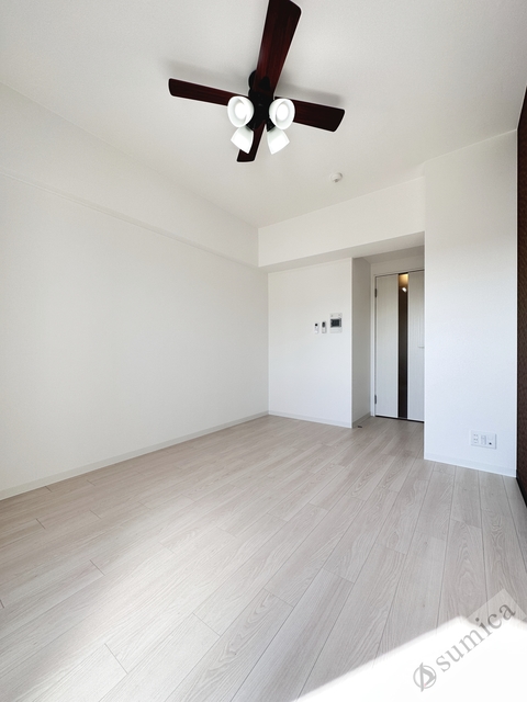 居室・リビング　南向きで明るいお部屋です＾＾