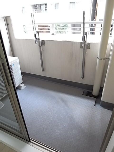 ＪＲ総武線快速 馬喰町駅 徒歩2分 13階建 築22年の内装写真