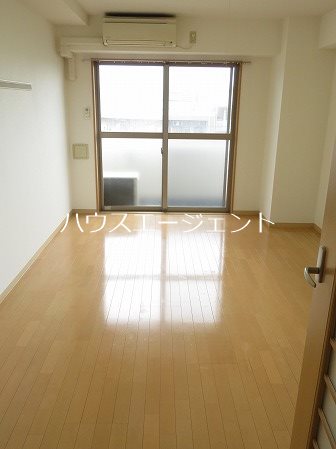 その他部屋・スペース　明るいお部屋です※参考画像