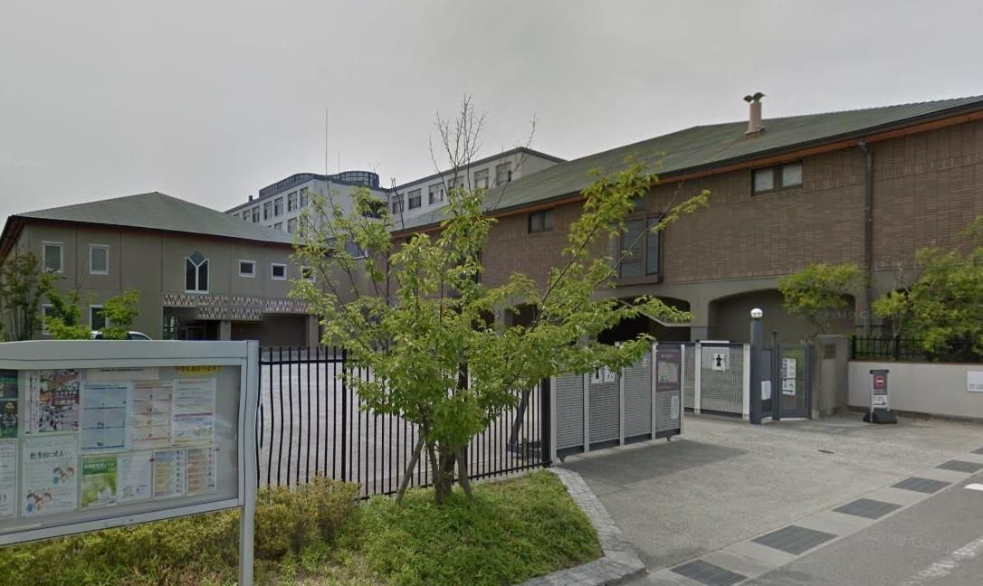 大学・短大　私立中国短期大学（大学・短大）まで425m