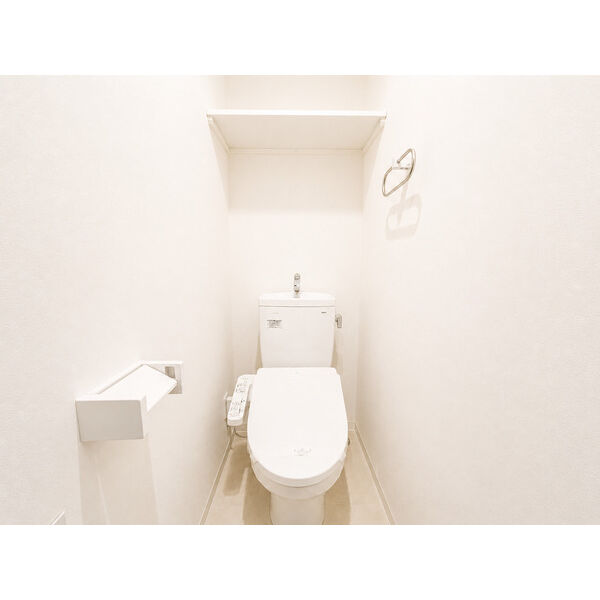 アートレジデンス吉野のトイレ写真