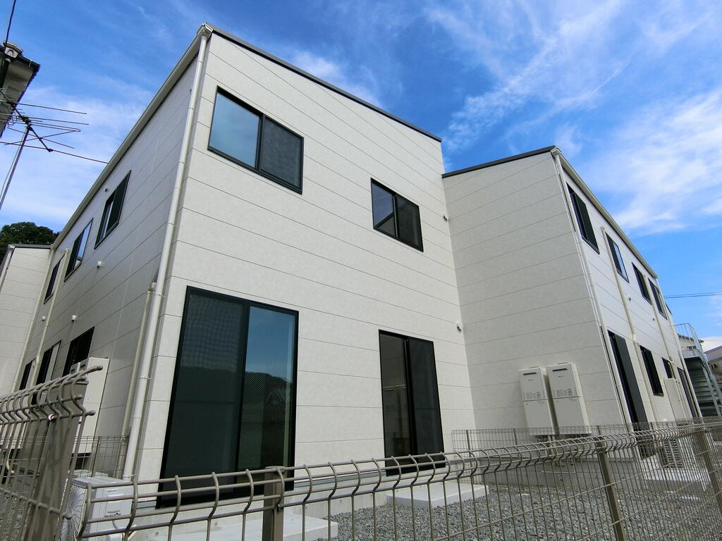建物外観　2020年築　M・テラス広白石