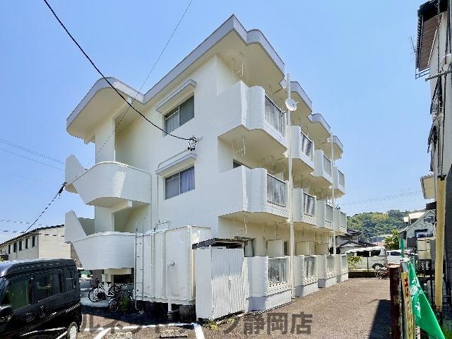 静岡市葵区新伝馬のマンションの建物外観