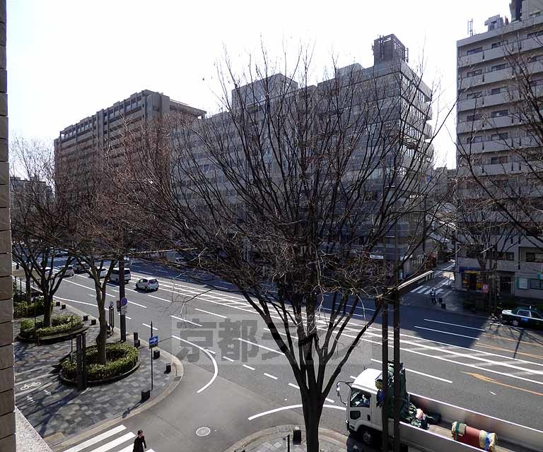 【京都市中京区御所八幡町のマンションの眺望】