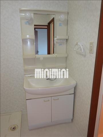 洗面設備　独立洗面台。