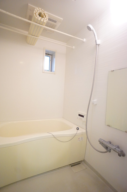 バス・シャワールーム　追焚＆浴室乾燥機付バス♪雨の日の洗濯＋カビ予防に大活躍☆