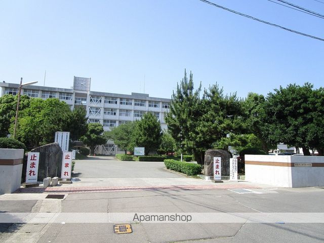 高校・高専　徳島県立城北高等学校（高校・高専）まで348m