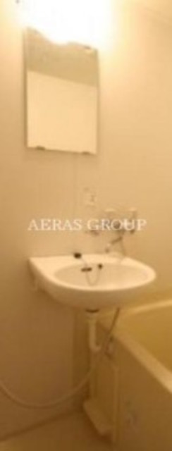 洗面設備　同仕様