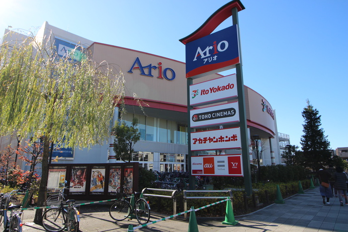 ショッピングセンター　アリオ西新井店（ショッピングセンター）まで214m