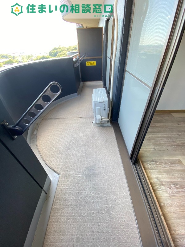 バルコニー　同型