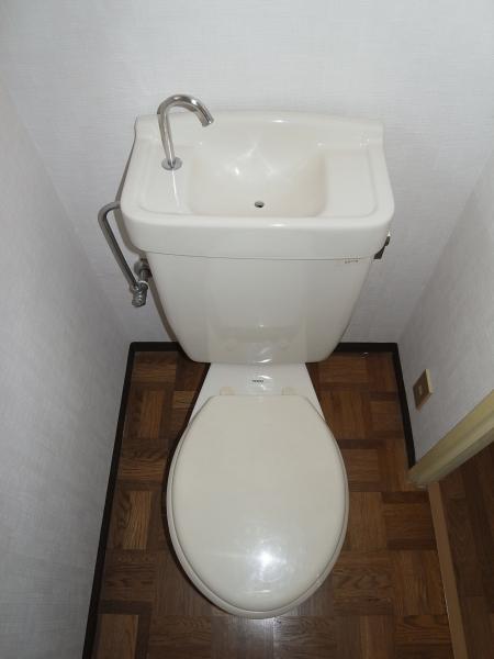 トイレ　トイレ