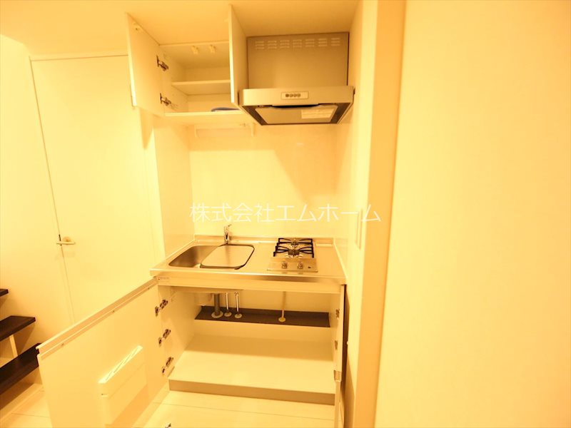 キッチン　システムキッチン（ガス2口コンロ付）