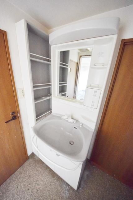 洗面設備　★清掃前のお写真です★